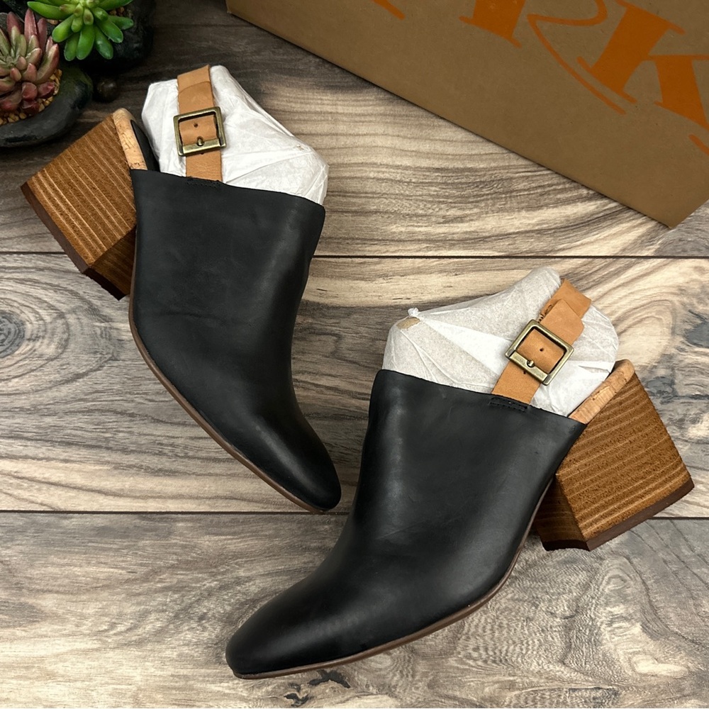 NIB Korks Kork Ease Rayleigh Slingback Block Heel Clogs Black Leather